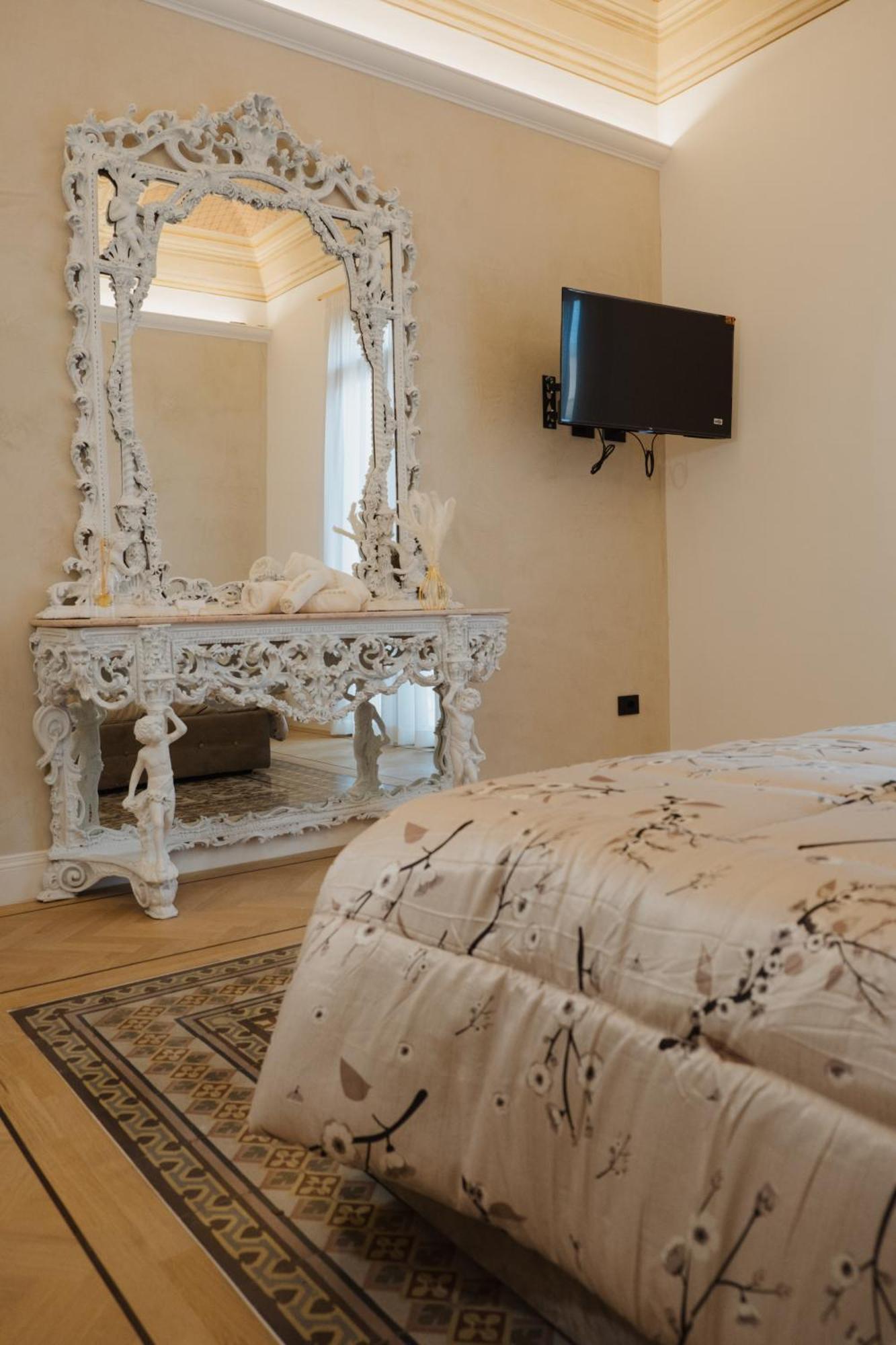 Butera 505-Luxury Suites Багерия Стая снимка